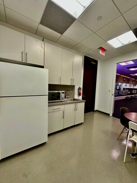 More Photos Of 132-180 Aragon Ave, Coral Gables Office For Lease