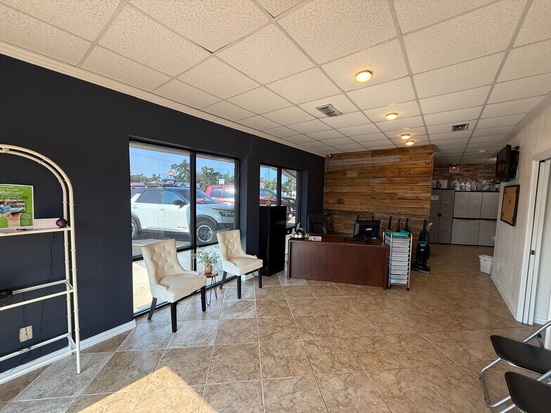 More Photos Of 1816 E Southeast Loop 323, Tyler General Retail For Sale
