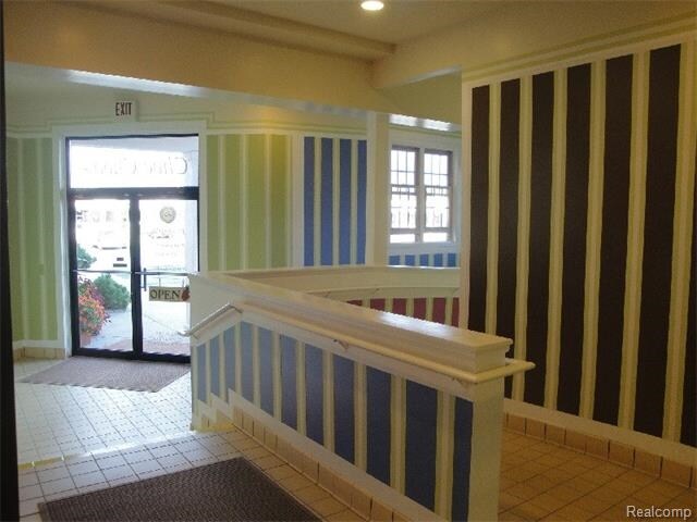 More Photos Of 150 S Washington St, Oxford Freestanding For Sale