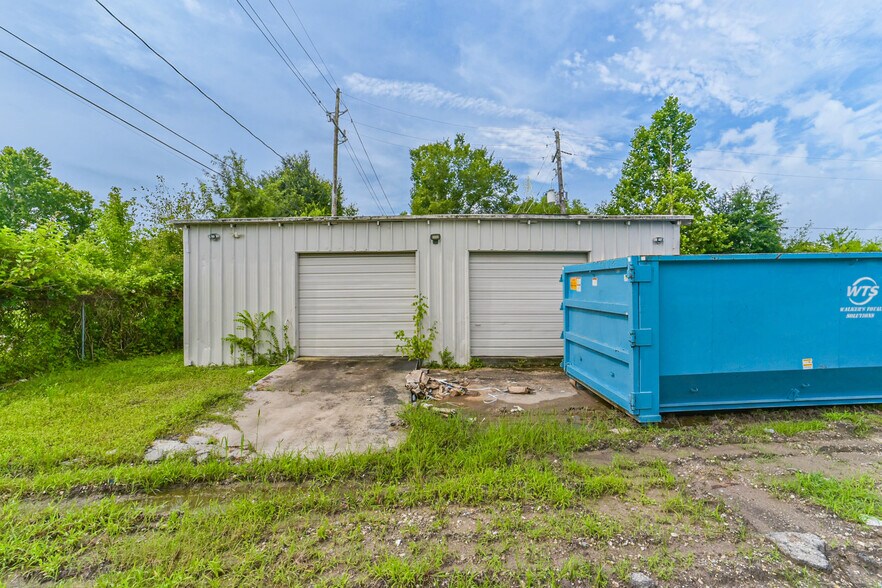More Photos Of 14133 Ravendale Rd, Humble Warehouse For Sale