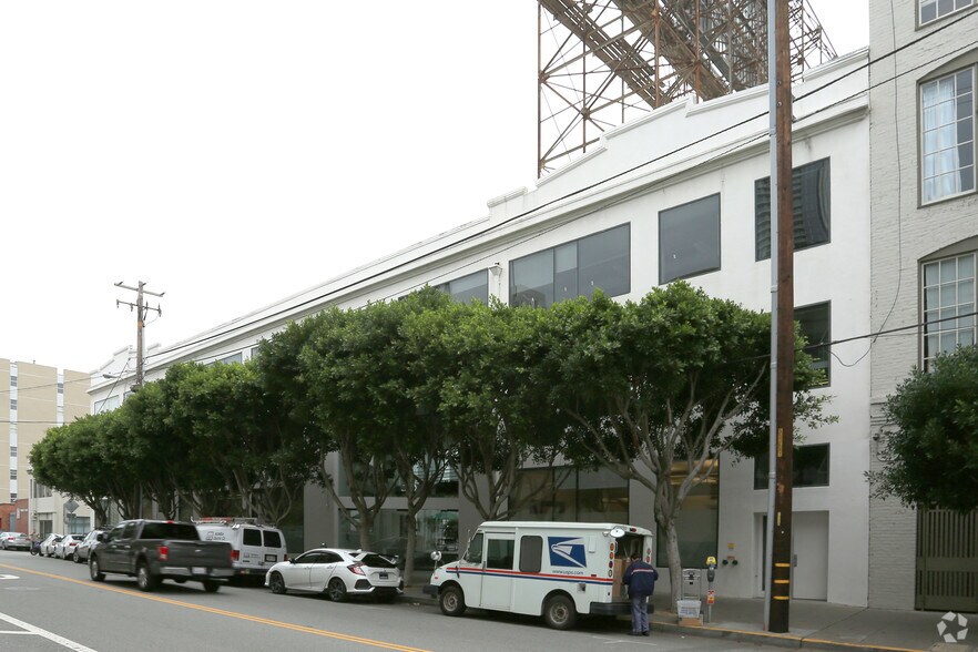 More Photos Of 333 Bryant St, San Francisco Flex For Lease