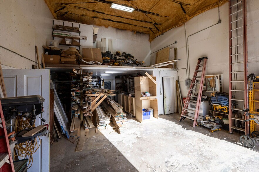More Photos Of 3235 SE Dominica Ter, Stuart Warehouse For Sale