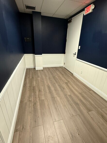 More Photos Of 24700 Center Ridge Rd, Westlake Medical For Sale