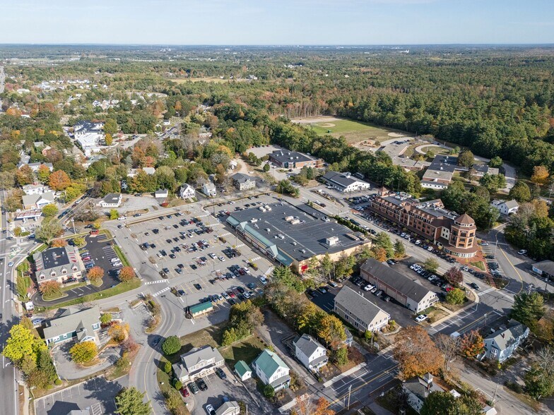More Photos Of 10 Elm St, Gorham Office For Sale