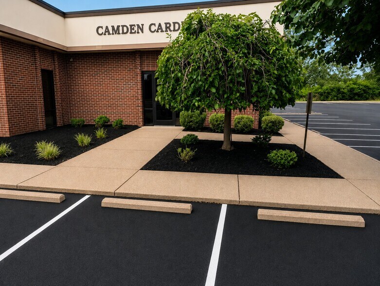 More Photos Of 115 Highway 641 S, Camden Office For Lease