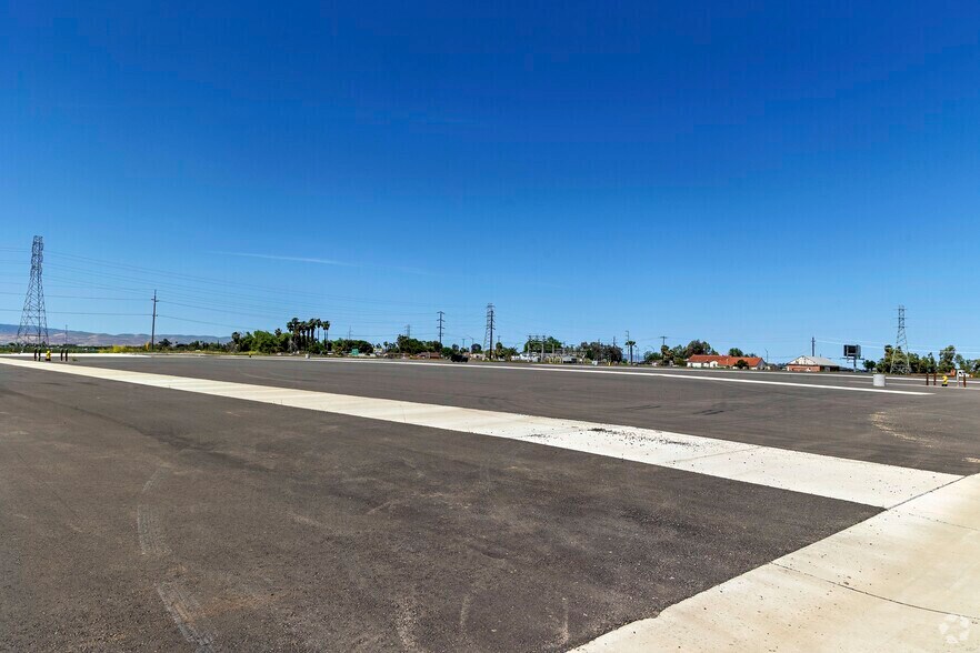 More Photos Of 22700 Kasson Rd, Tracy Land For Lease