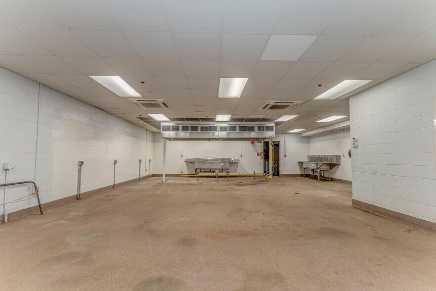 More Photos Of 13 Rome Rd SW, Cave Spring Coworking Space