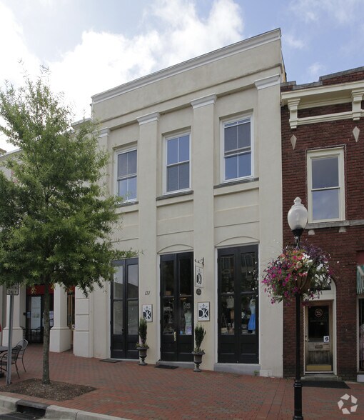 More Photos Of 131 W Main St, Spartanburg Storefront For Lease