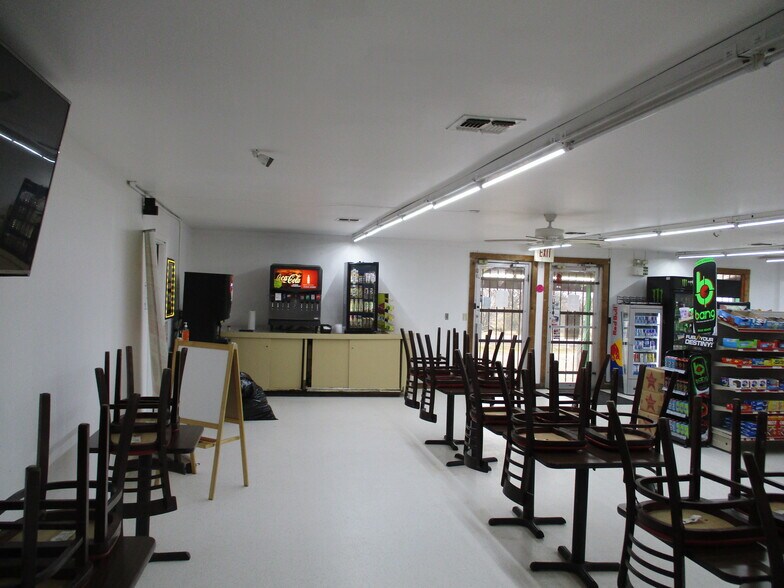 More Photos Of 10432 FM 1902, Crowley Convenience Store For Sale