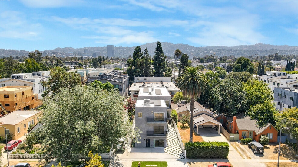 More Photos Of 10826 Hesby St, North Hollywood Apartments For Sale