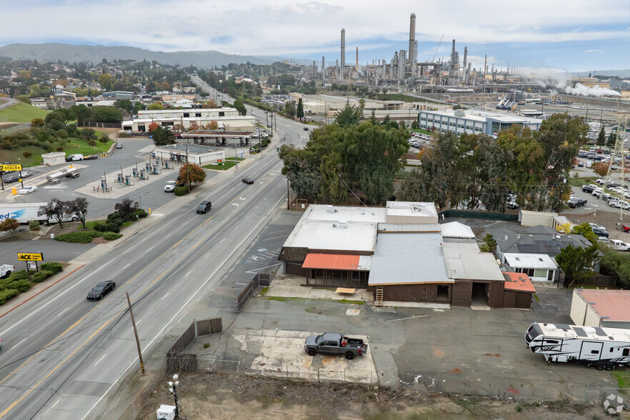 More Photos Of 3503 Pacheco Blvd, Martinez Warehouse For Lease