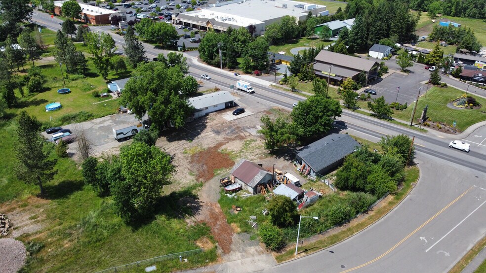 More Photos Of 1412 W Main St, Molalla Land For Sale