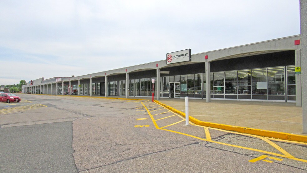 More Photos Of 1941-2039 Main St, Brockton Unknown For Lease