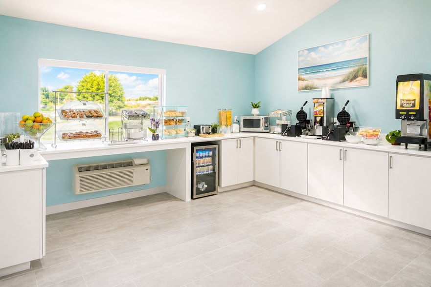 More Photos Of 36012 Airport Rd, Rehoboth Beach Hotel For Sale
