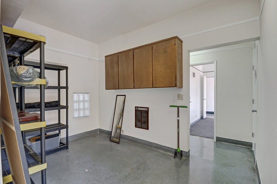 More Photos Of 2600 Macdonald Ave, Richmond Office Residential For Sale