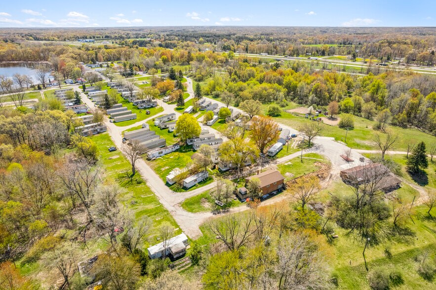 More Photos Of 12700 Colby Lake Rd, Laingsburg Manufactured Housing Mobile Home Park For Sale