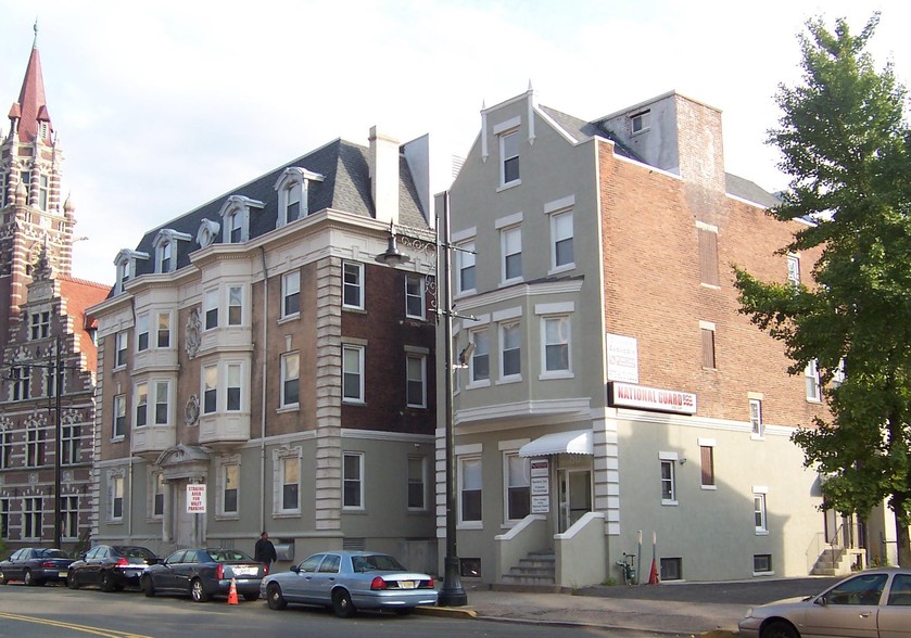 Primary Photo Of 56-60 Hamilton St, Paterson Office For Lease