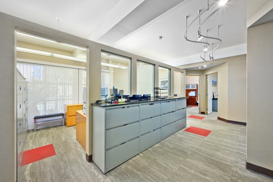 More Photos Of 3611 Motor Ave, Los Angeles Loft Creative Space For Sale