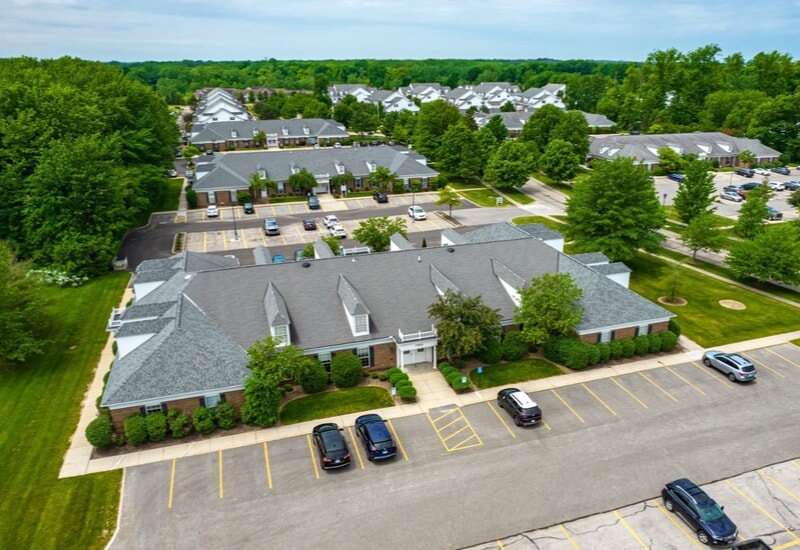 More Photos Of 7010 Engle Rd, Middleburg Heights Unknown For Lease