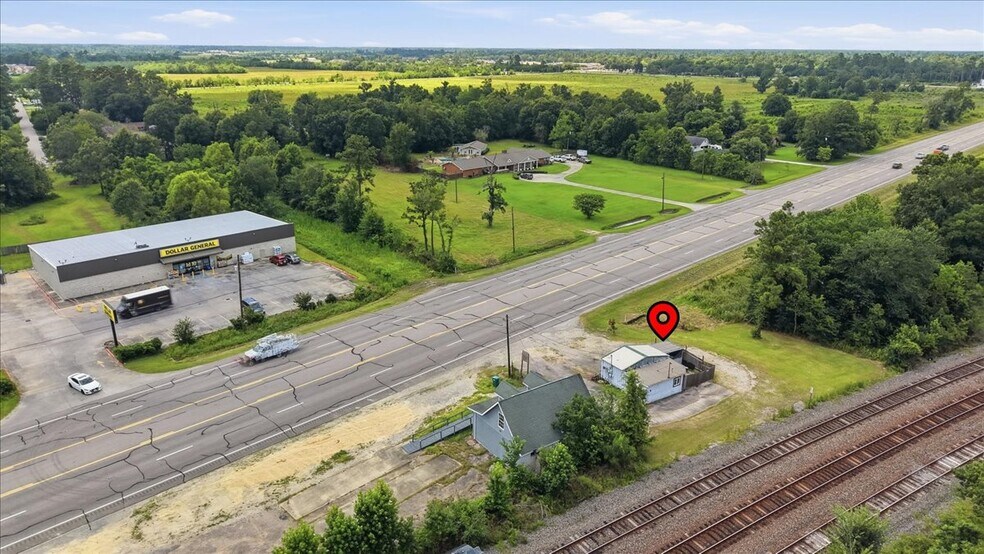 More Photos Of 5720 16th St, Orange Flex For Sale