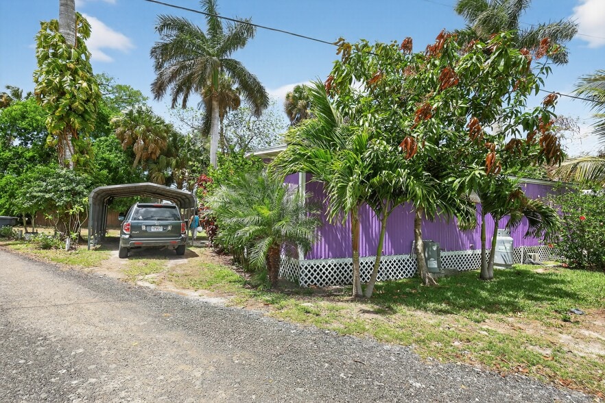 More Photos Of 1 Richard Keen Rd, Pahokee Manufactured Housing Mobile Home Park For Sale
