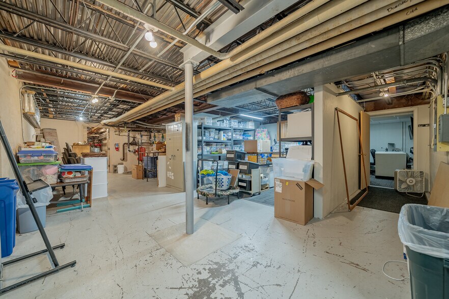 More Photos Of 1331 High Ave, Oshkosh Religious Facility For Sale