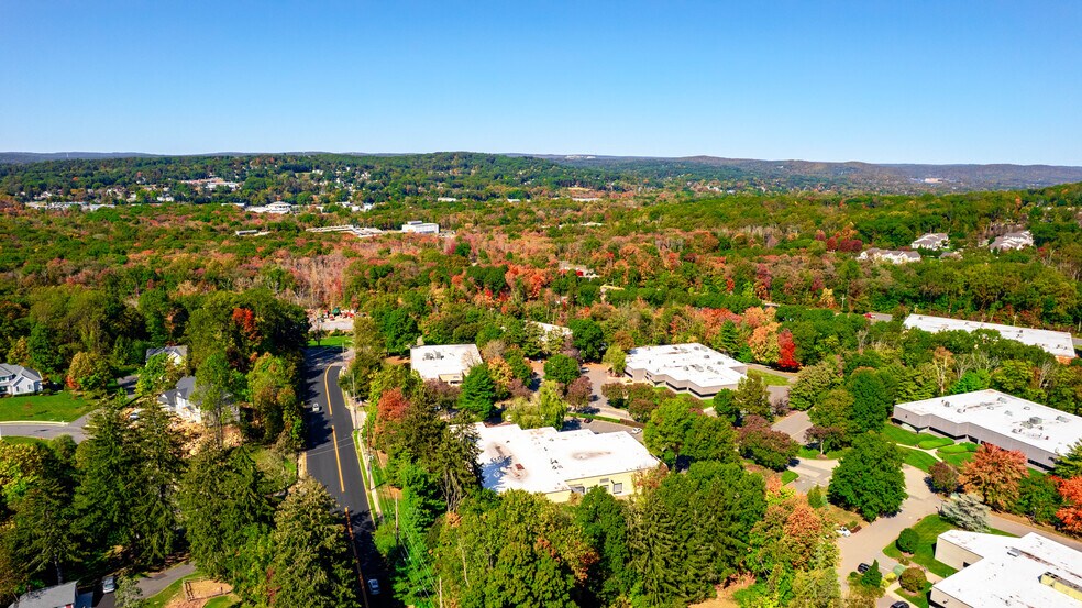 More Photos Of 2 Stewart Ct, Denville Flex For Sale