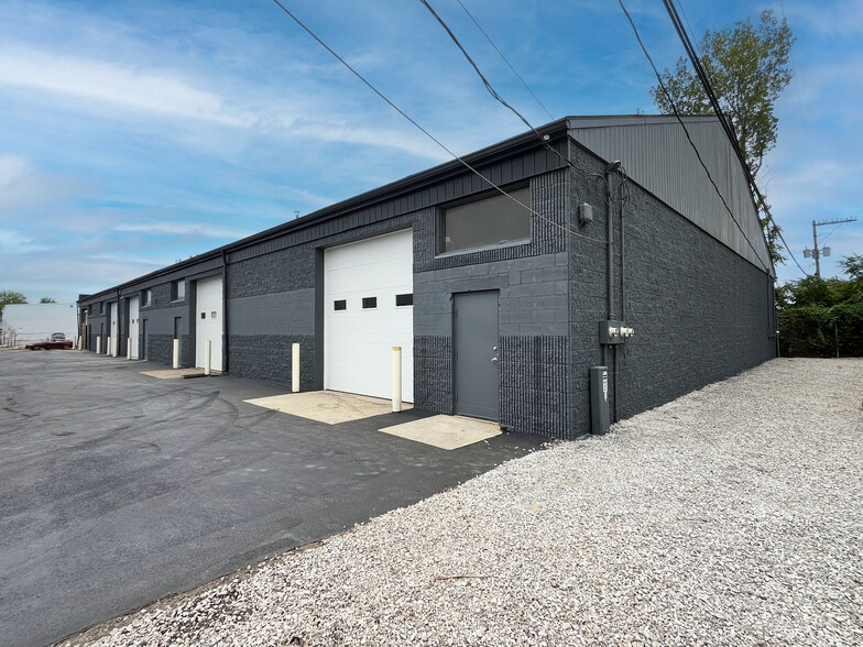 More Photos Of 3061-3069 Lamb Ave, Columbus Warehouse For Lease