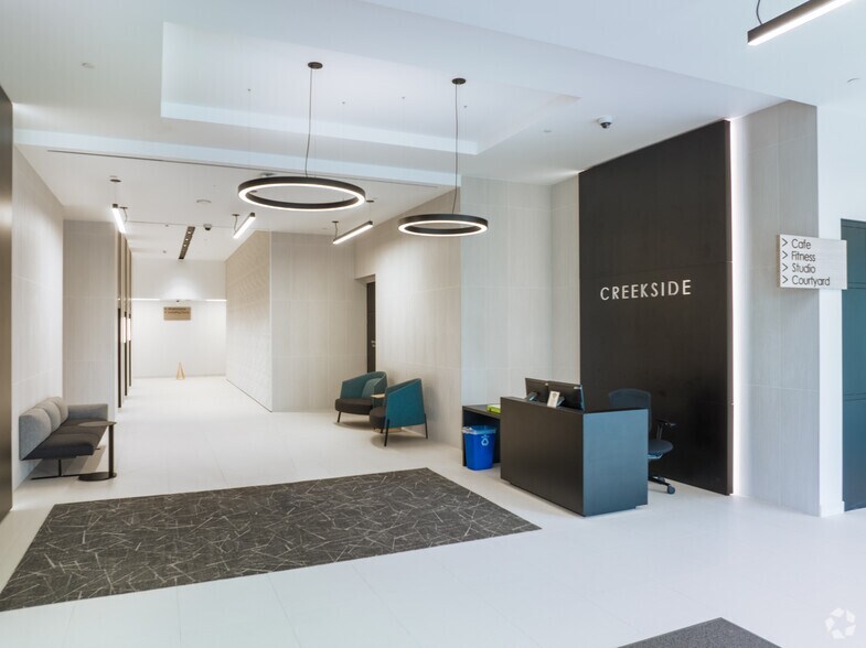 More Photos Of 1855 Buckhorn Gate, Mississauga Office For Sale