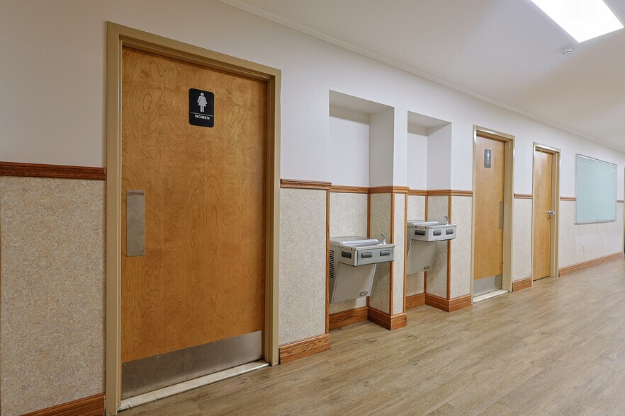 More Photos Of 261 College Hwy, Southwick Specialty For Sale