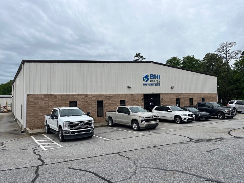 Primary Photo Of 114 Prosperity Dr, Piedmont Industrial For Lease