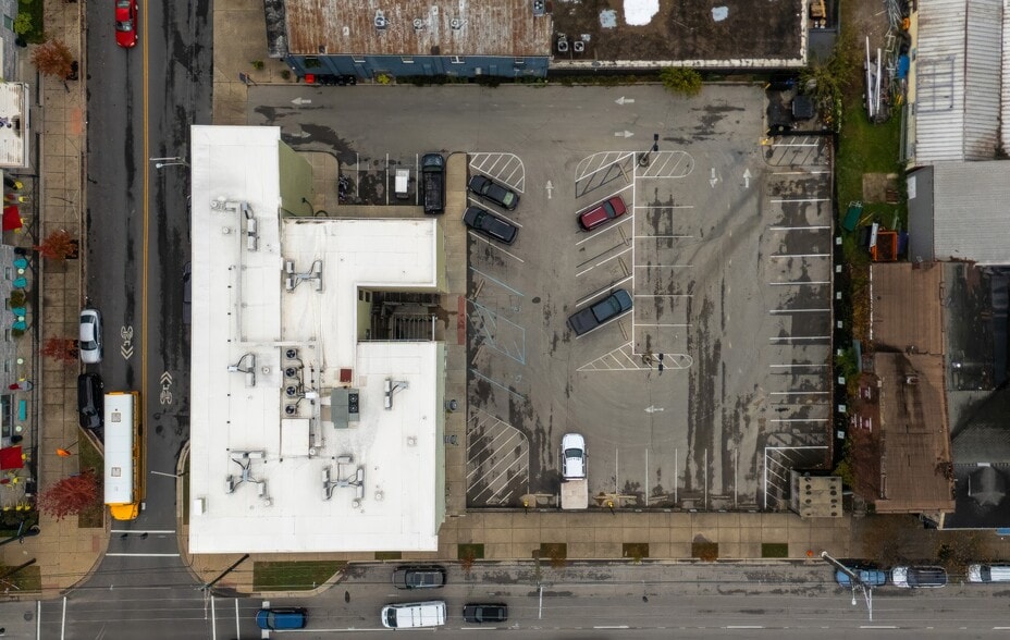 More Photos Of 601 E Jefferson St, Louisville Hotel For Lease