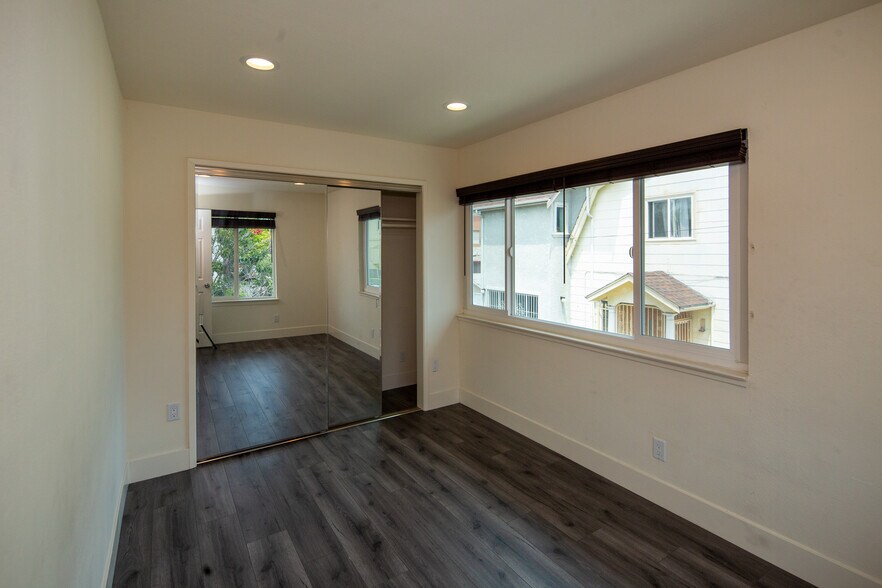 More Photos Of 1140 E 22nd St, Oakland Apartments For Sale