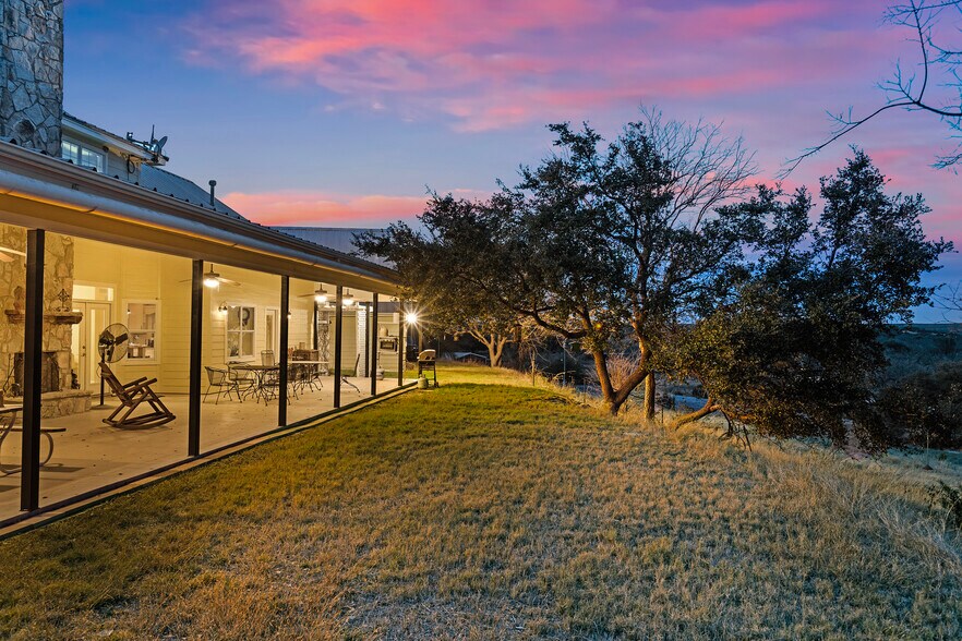 More Photos Of 1274 County Road 2806, Lampasas Land For Sale