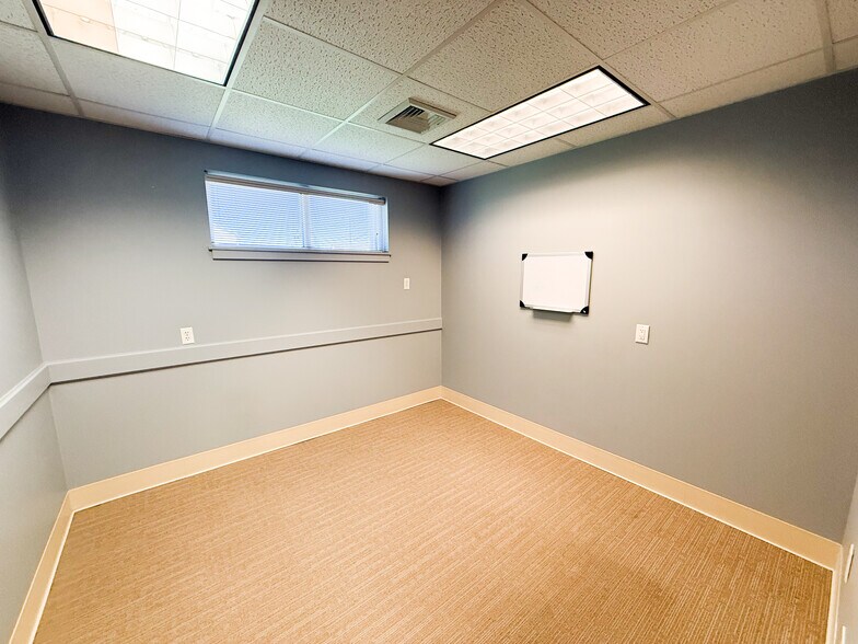 More Photos Of 723 Broad St, Duncansville Office For Lease