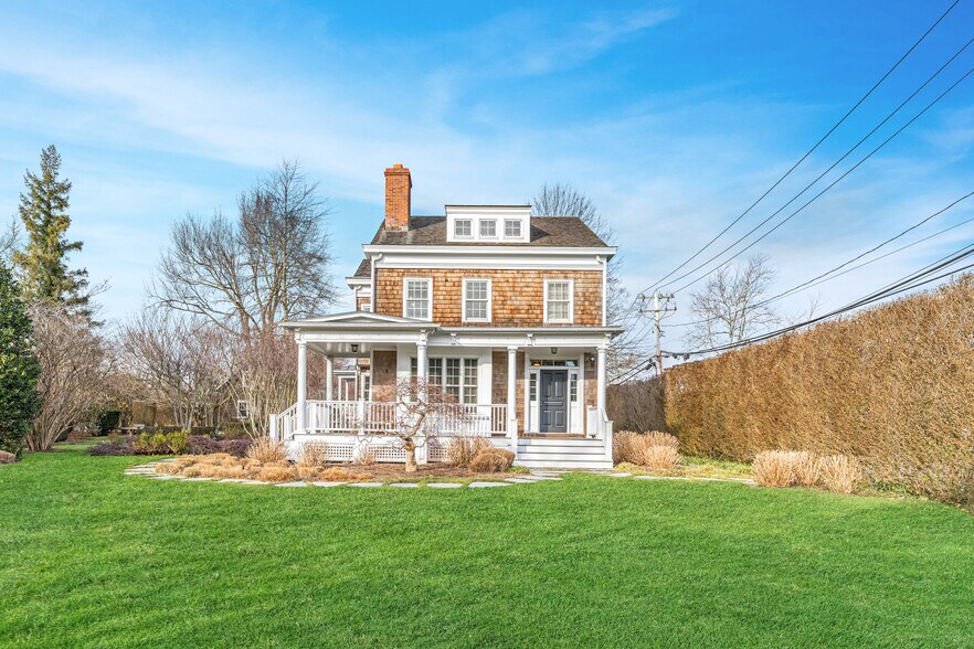 39 Lumber Ln, Bridgehampton, NY 11932 Office Residential For Sale