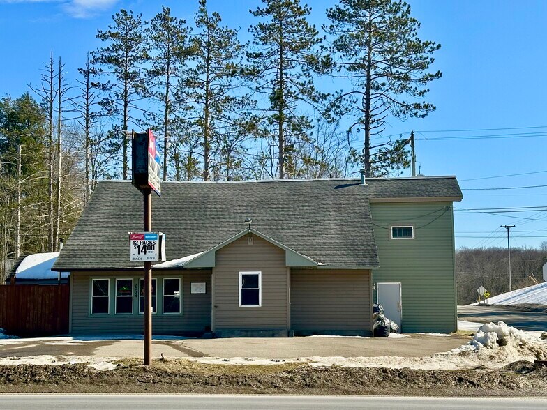More Photos Of 7034 US-219 Hwy, Lewis Run Restaurant For Sale