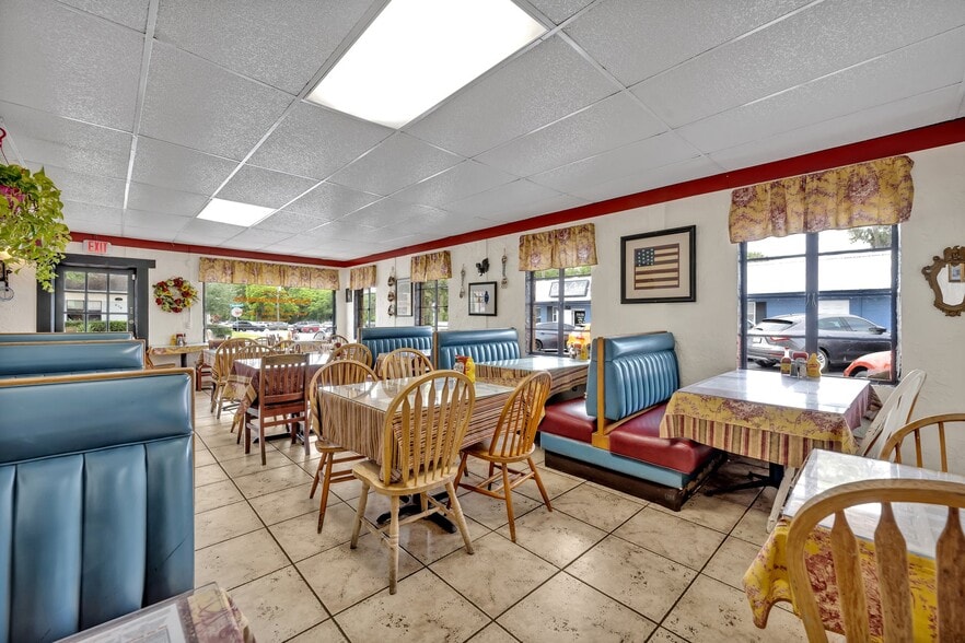 More Photos Of , Deland Unknown For Sale