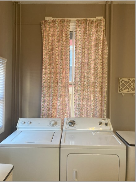 More Photos Of 228 E Washington St, Hagerstown Office Residential For Sale