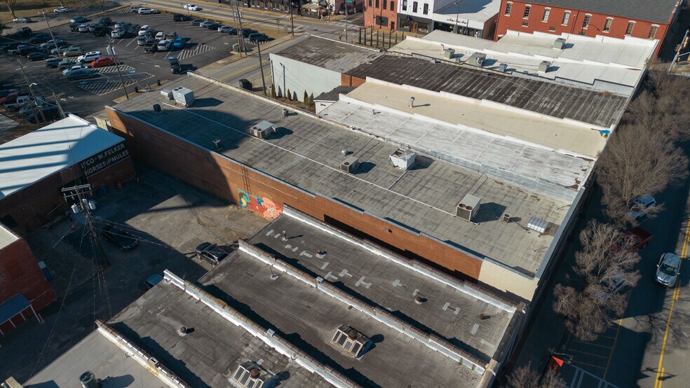 More Photos Of 116 S Broad St, Monroe Restaurant For Lease