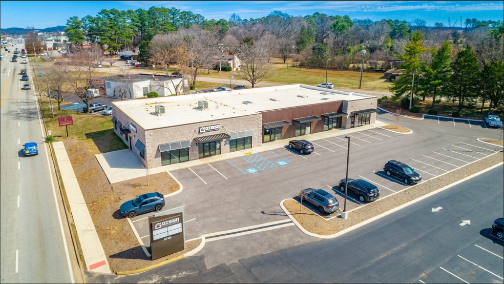 More Photos Of 6736 Lee Hwy, Chattanooga Loft Creative Space For Lease
