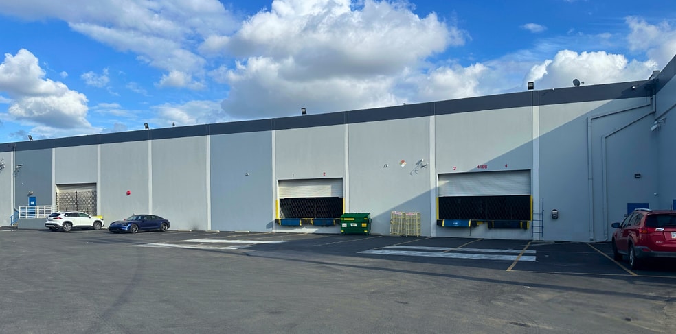 More Photos Of 4160-4168 Bandini Blvd, Los Angeles Warehouse For Lease
