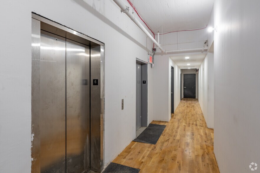 More Photos Of 81 Prospect St, Brooklyn Loft Creative Space For Lease