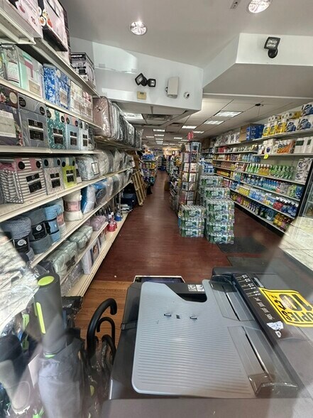 More Photos Of 1315 Avenue J, Brooklyn Storefront Retail Residential For Lease