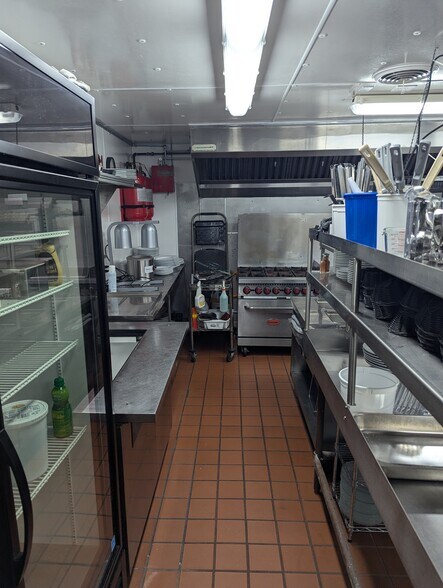 More Photos Of 104 N Elm St, Cresco General Retail For Sale