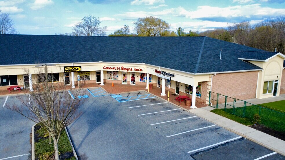 More Photos Of 621 US Highway 130, Hamilton General Retail For Sale