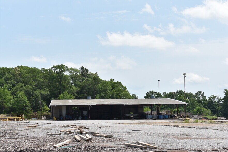 More Photos Of 79 Pioneer Ln, Selma Industrial For Sale