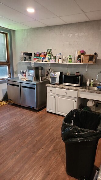 More Photos Of 140 Hazle St, Wilkes Barre Industrial For Sale