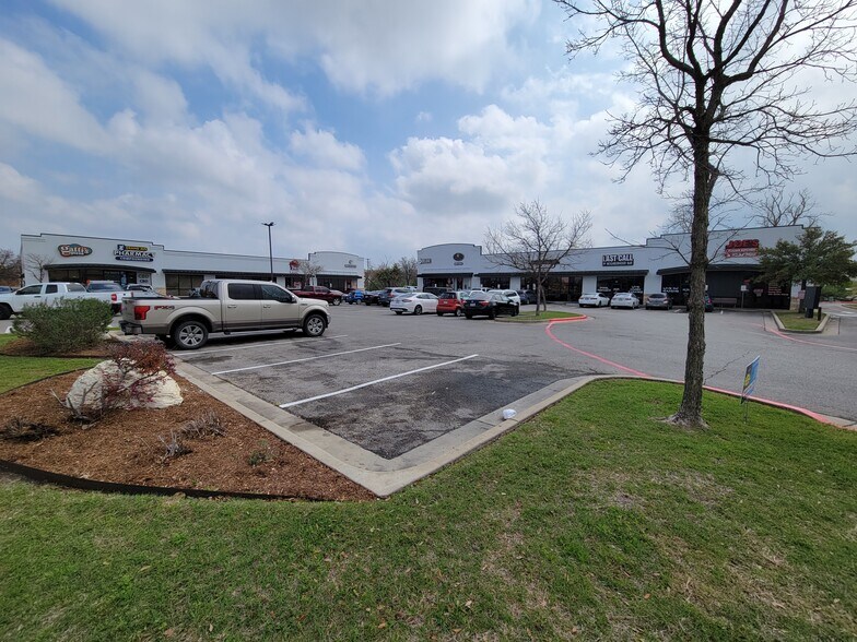 More Photos Of 1615 Grand Avenue Pky, Pflugerville Unknown For Lease