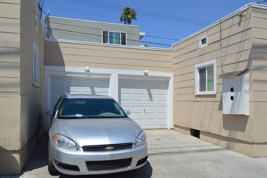 More Photos Of 435-437 W 11th St, Long Beach Apartments For Sale